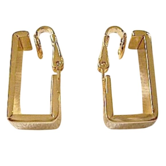 7/8" Long Avon Clip On Square Wide Band Hoop Earrings Gold Tone Vintage Polished - Picture 6 of 6